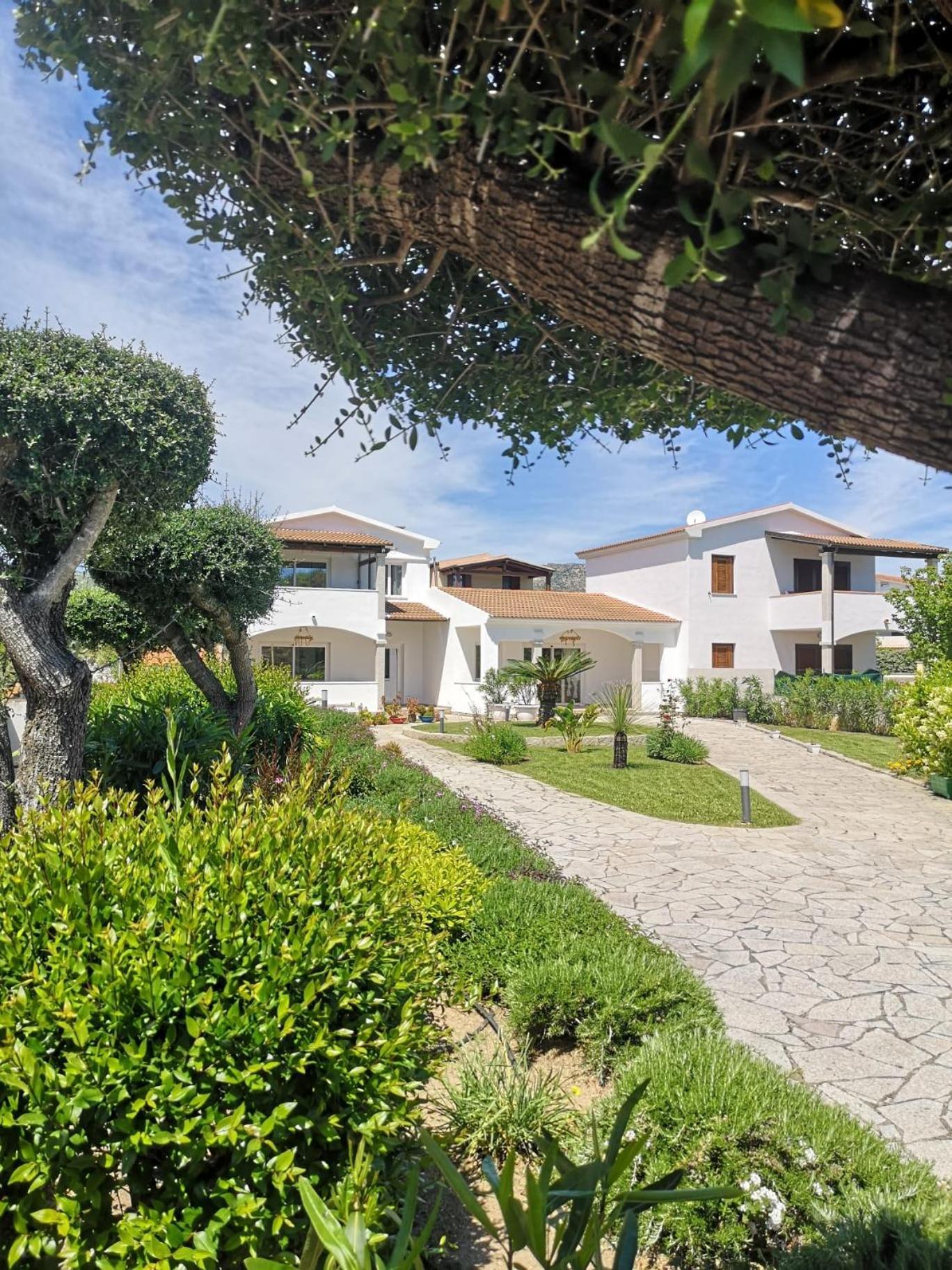 Sardegna - Villa Mirto & Flowers ออลเบีย ภายนอก รูปภาพ